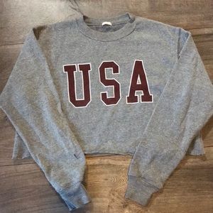 Brandy Melville cropped USA Sweatshirt
